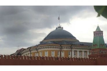В Кремле ураганом сорвало крышу