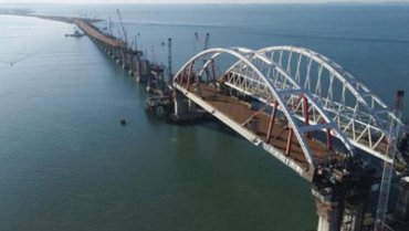 Открытие Крымского моста перенесли на год