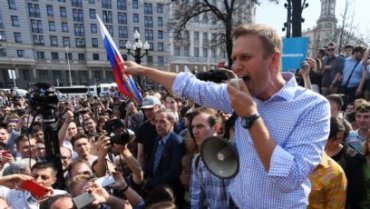 ЕС осудил власти России за жестокое подавление акций протеста
