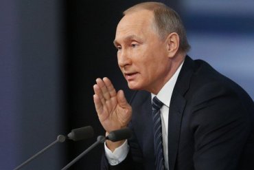 Почему Путин не поздравил Порошенко с 9 Мая