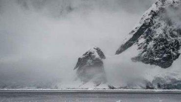 В Антарктиде нашли объект неопознанного происхождения