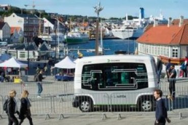 В Норвегии запускают медленный беспилотный автобус