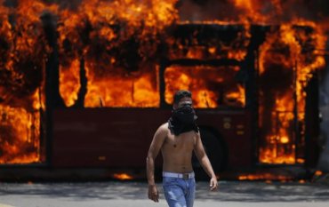 Протесты в Венесуэле: число погибших возросло
