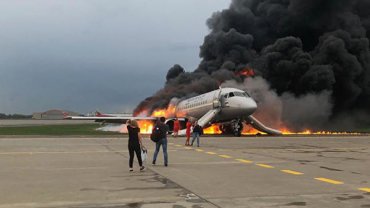 В результате пожара на борту самолета в Шереметьево погиб 41 человек
