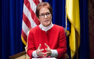 Посол США в Украине Мари Йованович покидает свой пост