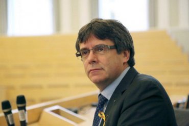 Суд разрешил Пучдемону принимать участие в выборах в Европарламент