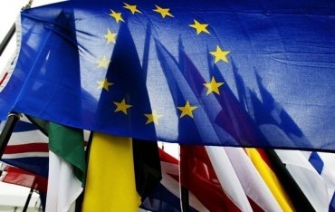 Евросоюз собирается на экстренный саммит