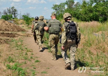 Зарплата военных на Донбассе выросла: кто сколько будет получать