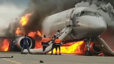 В катастрофе самолета в Шереметьево виноваты пилоты