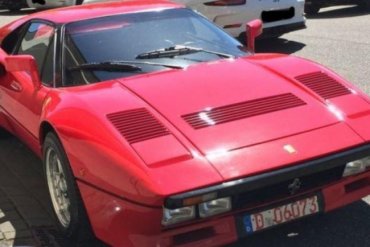 Мужчина во время тест-драйва угнал Ferrari за два миллиона евро