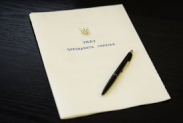 Порошенко уволил посла Украины в Финляндии Олефирова
