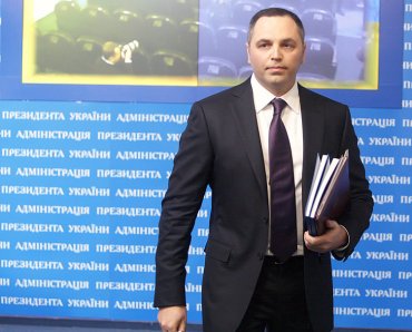Портнов подал заявление в ГБР о госизмене Порошенко