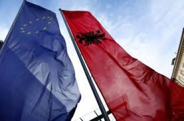 Евросоюз начинает процедуру приема Албании и Северной Македонии