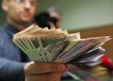 Украинцам массово пересчитают зарплаты – кому повезет с прибавкой в 50%