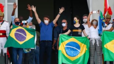 Бразилия вышла на третье место в мире по числу заразившихся коронавирусом