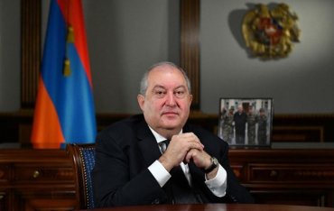 Президента Армении хотят судить за двойное гражданство