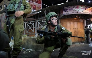 В Хевроне идут стычки армии Израиля с палестинцами