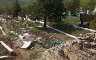 Сепаратисты разрушили кладбище на Луганщине