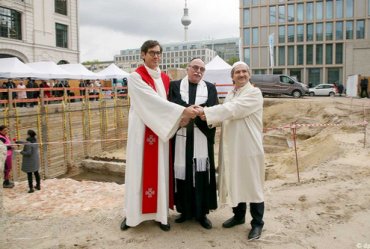 В Германии строят общий для христиан, иудеев и мусульман храм