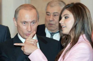 Кабаева родила одного сына Путина в Швейцарии, а второго в Москве – СМИ