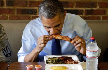 Обама не заплатил за обед в ресторане