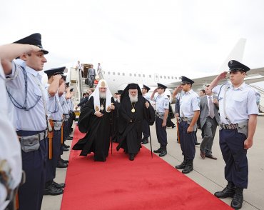 Кирилл начал официальный визит в Элладскую православную церковь