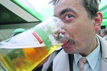 «Регионалы» за увеличение цены на пиво – ради здоровья украинцев