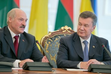 Лукашенко тайно встречается с Януковичем