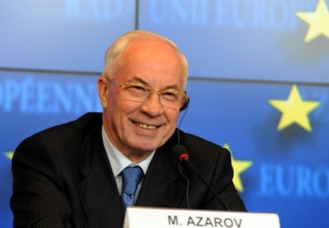 Азарову в Европе объяснили, что такое свобода слова