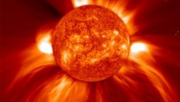 Возле Солнца заметили гигантский объект