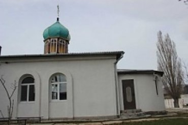 В Крыму казаки разгромили храм УПЦ КП