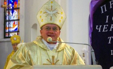 Глава католической епархии востока Украины заявил,что верующие боятся посещать службы