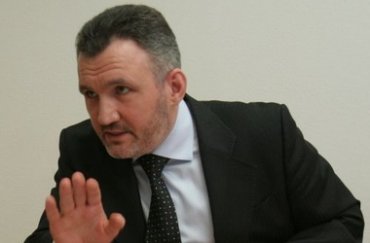 СМИ: Луценко хочет посадить Кузьмина руками своего бывшего адвоката Баганца
