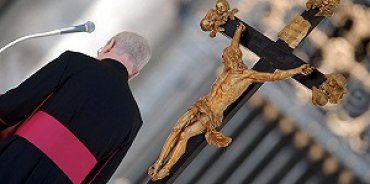 В США католический священник не знал, что сексуальные домогательства являются преступлением