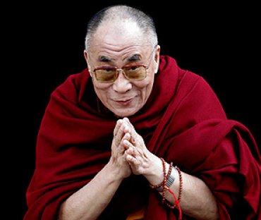 Далай Лама обещает приехать в Украину