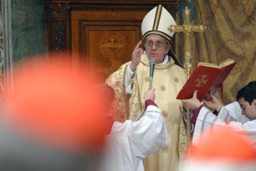 Папа Франциск отлучил от церкви итальянских мафиози