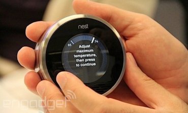 Устройства Nest будут общаться с Google Now, стиральными машинами и автомобилями