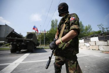 В Донецке под контроль сепаратистов перешла еще одна воинская часть