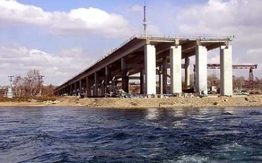 Строительство Керченского моста прекращено