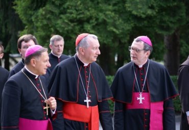 Госсекретарь Ватикана открыл музей курии во Львове