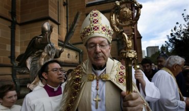 Третьего человека Ватикана обвиняют в педофилии