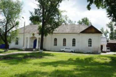 В России настоятеля церкви чуть не сожгли за секс с гомосексуальным чиновником перед алтарем