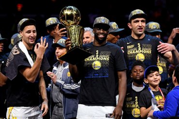 «Голден Стэйт Уорриорс» в шестой раз стал чемпионом НБА