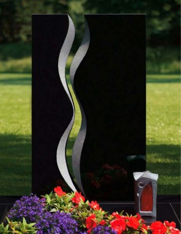 Установка памятника и цена услуги: что нужно знать перед выбором надгробия