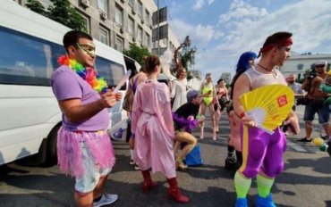 В Киеве собираются участники Марша равенства