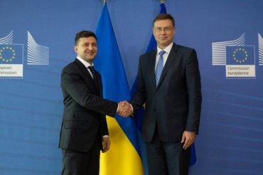 Заветный транш в 500 млн евро: Украине озвучили 5 главных условий