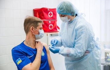 В Украине вакцинировали от COVID-19 более 1,3 млн человек
