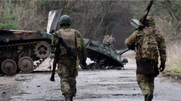 Отказались воевать: деморализованных российских десантников отправили домой