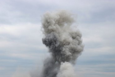 В Черкассах прогремели взрывы: над городом дым