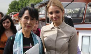 Лауреат Нобелевской премии мира поддержала Тимошенко